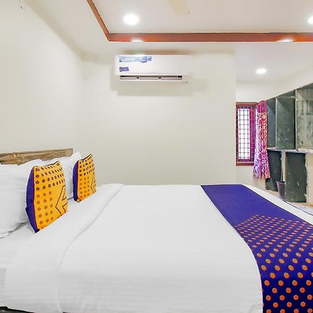 Spot On Hotel Grand Inn Warangal Esterno foto
